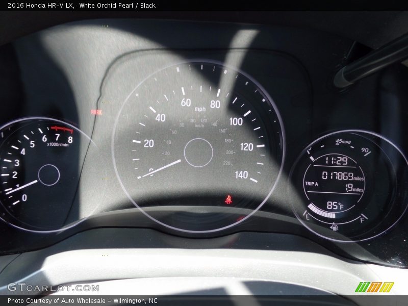 White Orchid Pearl / Black 2016 Honda HR-V LX