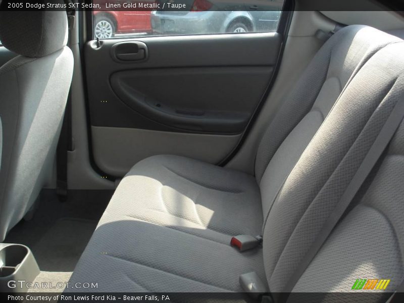 Linen Gold Metallic / Taupe 2005 Dodge Stratus SXT Sedan
