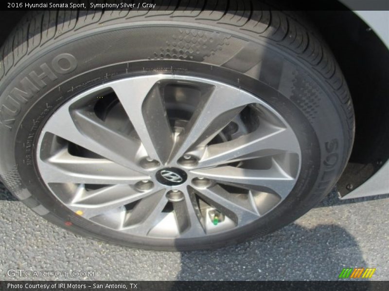 Symphony Silver / Gray 2016 Hyundai Sonata Sport