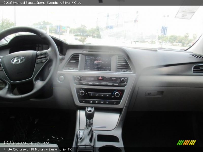 Symphony Silver / Gray 2016 Hyundai Sonata Sport