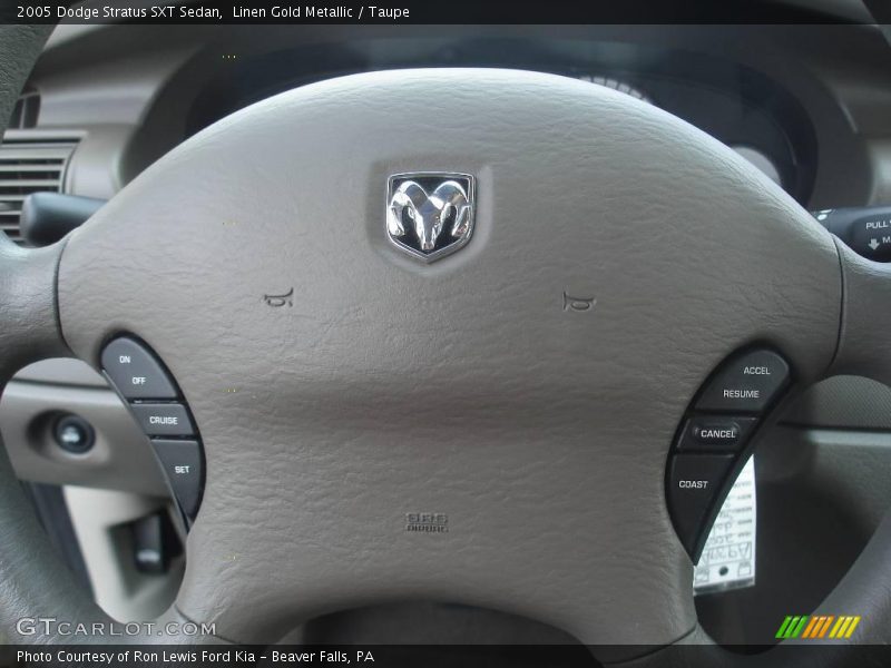 Linen Gold Metallic / Taupe 2005 Dodge Stratus SXT Sedan