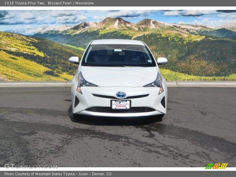 Blizzard Pearl / Moonstone 2016 Toyota Prius Two