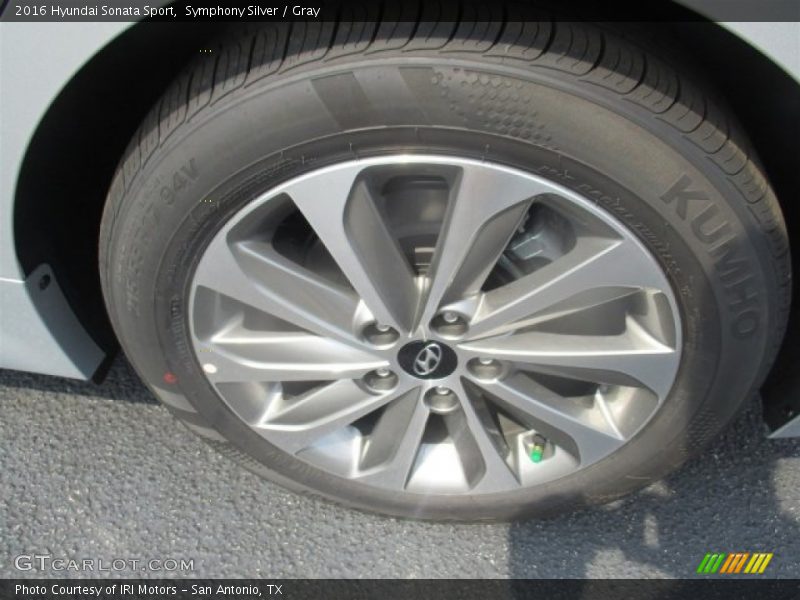Symphony Silver / Gray 2016 Hyundai Sonata Sport