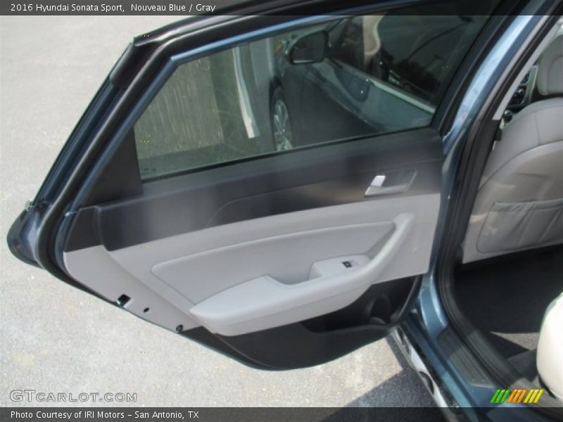 Nouveau Blue / Gray 2016 Hyundai Sonata Sport
