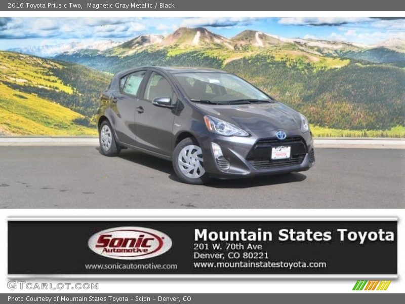 Magnetic Gray Metallic / Black 2016 Toyota Prius c Two