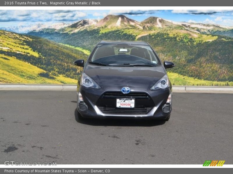 Magnetic Gray Metallic / Black 2016 Toyota Prius c Two