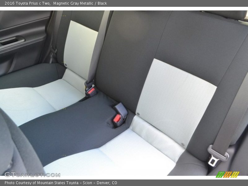 Magnetic Gray Metallic / Black 2016 Toyota Prius c Two