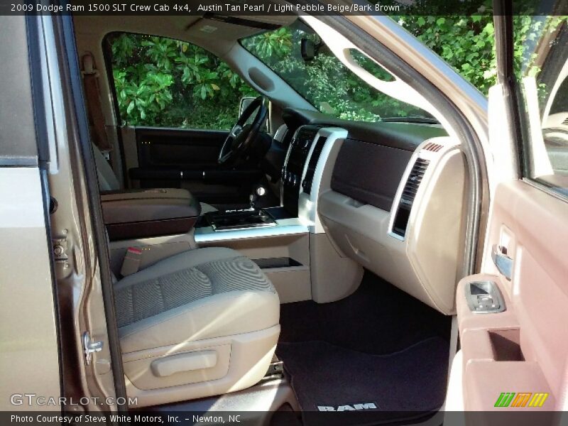 Austin Tan Pearl / Light Pebble Beige/Bark Brown 2009 Dodge Ram 1500 SLT Crew Cab 4x4