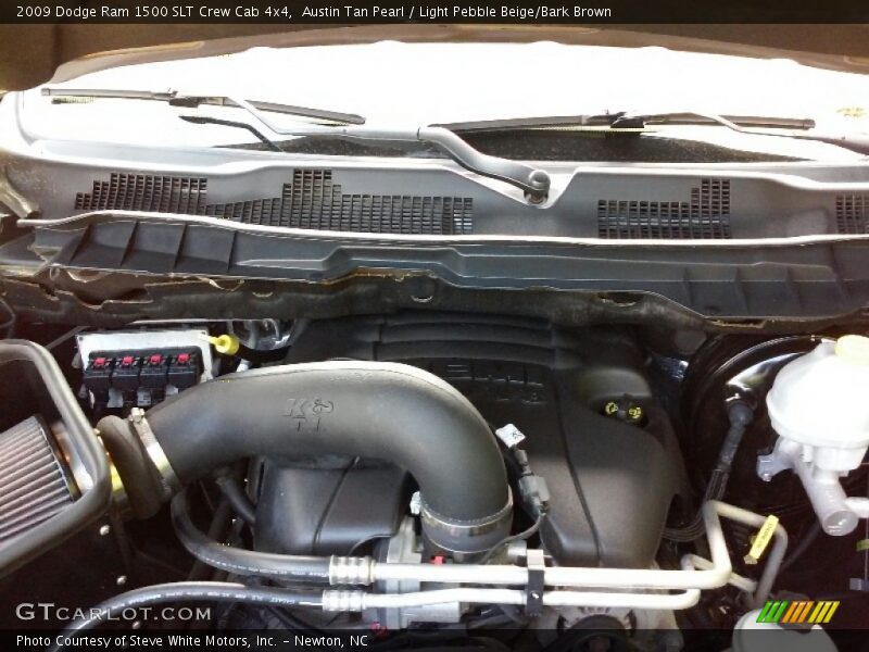 Austin Tan Pearl / Light Pebble Beige/Bark Brown 2009 Dodge Ram 1500 SLT Crew Cab 4x4
