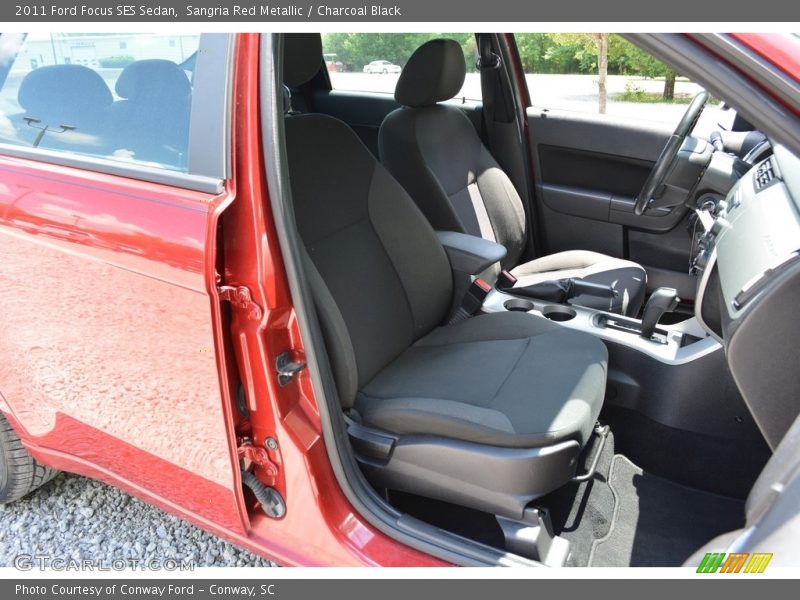 Sangria Red Metallic / Charcoal Black 2011 Ford Focus SES Sedan