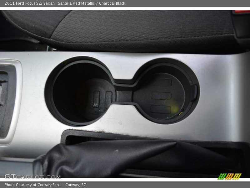 Sangria Red Metallic / Charcoal Black 2011 Ford Focus SES Sedan