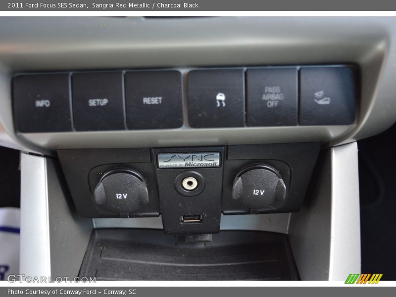 Sangria Red Metallic / Charcoal Black 2011 Ford Focus SES Sedan