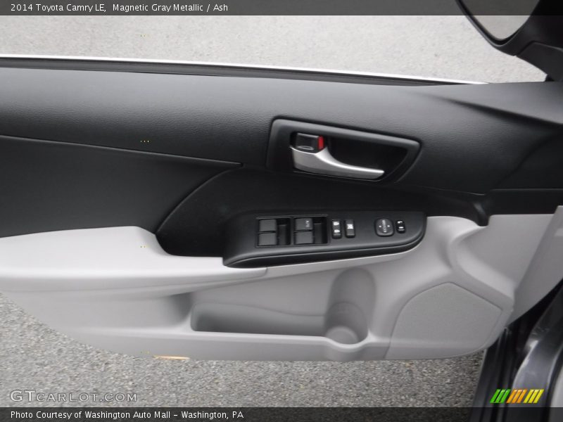Magnetic Gray Metallic / Ash 2014 Toyota Camry LE