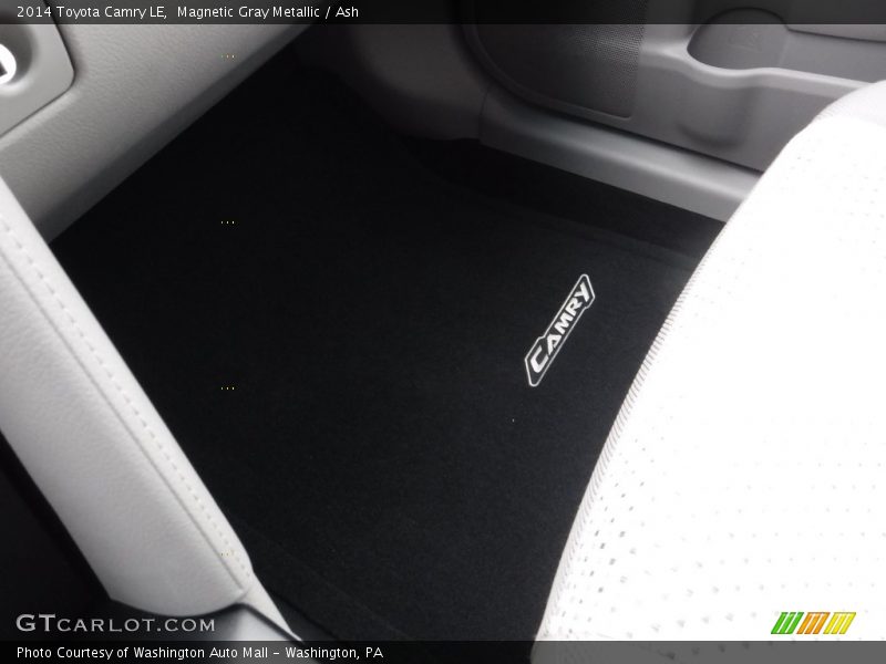 Magnetic Gray Metallic / Ash 2014 Toyota Camry LE