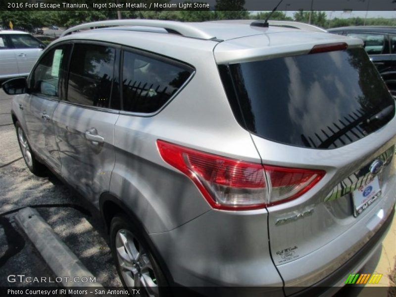 Ingot Silver Metallic / Medium Light Stone 2016 Ford Escape Titanium