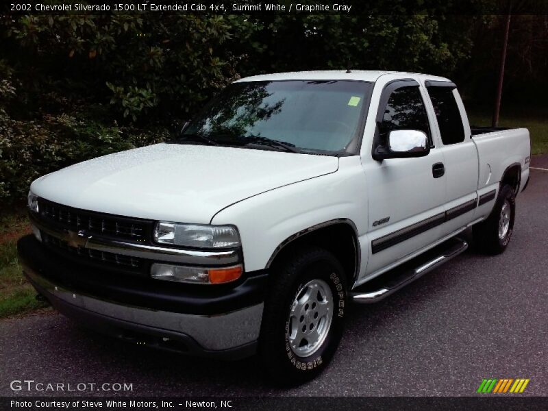 Summit White / Graphite Gray 2002 Chevrolet Silverado 1500 LT Extended Cab 4x4