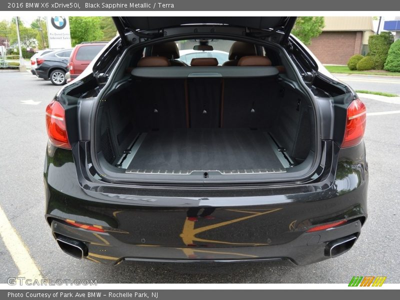  2016 X6 xDrive50i Trunk