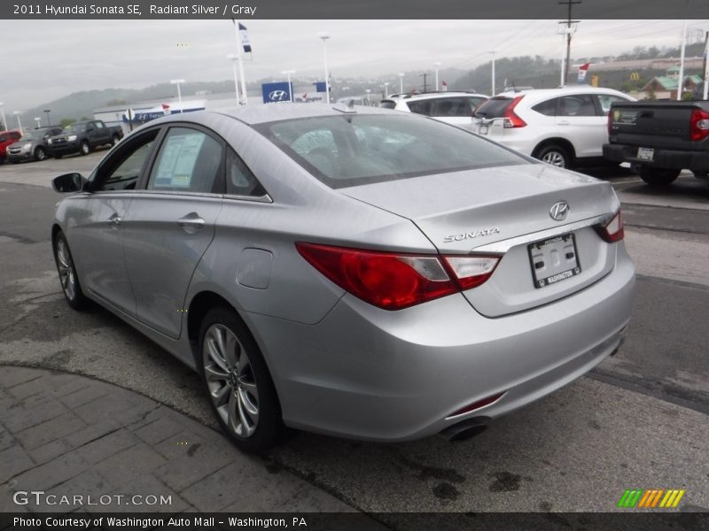 Radiant Silver / Gray 2011 Hyundai Sonata SE