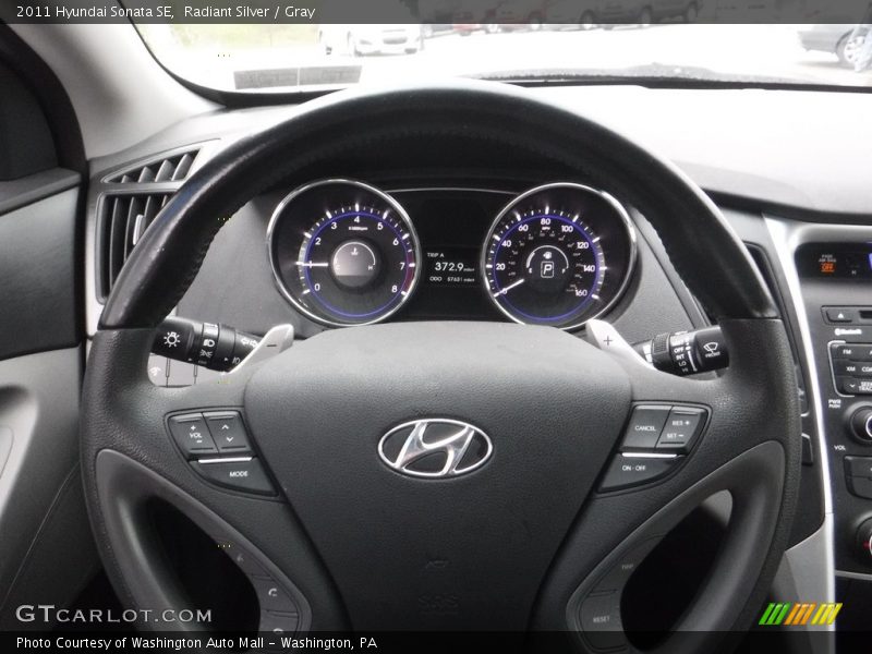 Radiant Silver / Gray 2011 Hyundai Sonata SE