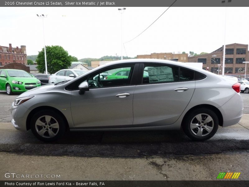 Silver Ice Metallic / Jet Black 2016 Chevrolet Cruze LS Sedan