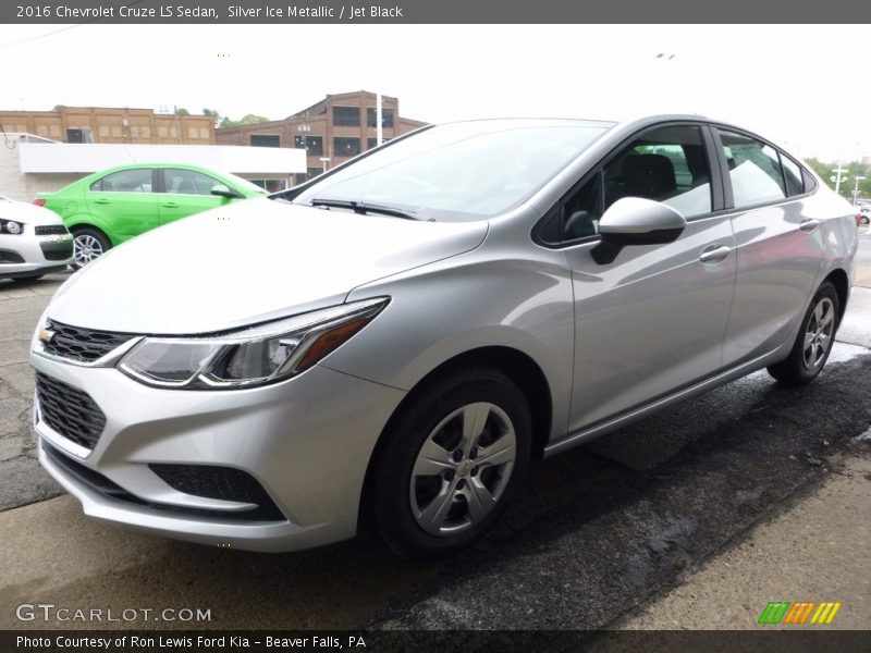 Silver Ice Metallic / Jet Black 2016 Chevrolet Cruze LS Sedan