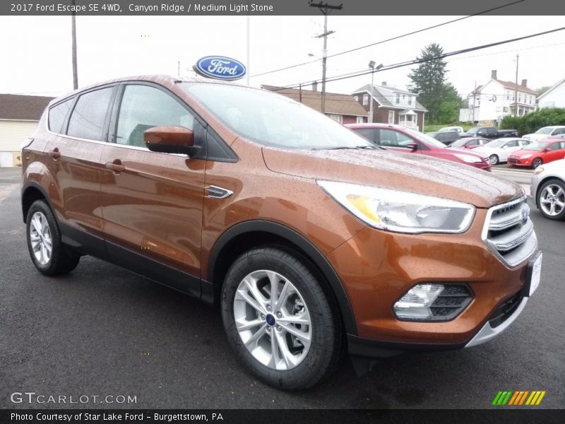 Canyon Ridge / Medium Light Stone 2017 Ford Escape SE 4WD