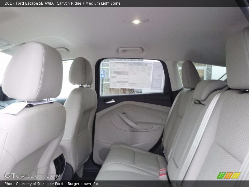Canyon Ridge / Medium Light Stone 2017 Ford Escape SE 4WD