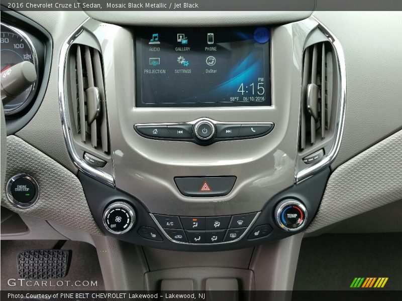 Mosaic Black Metallic / Jet Black 2016 Chevrolet Cruze LT Sedan
