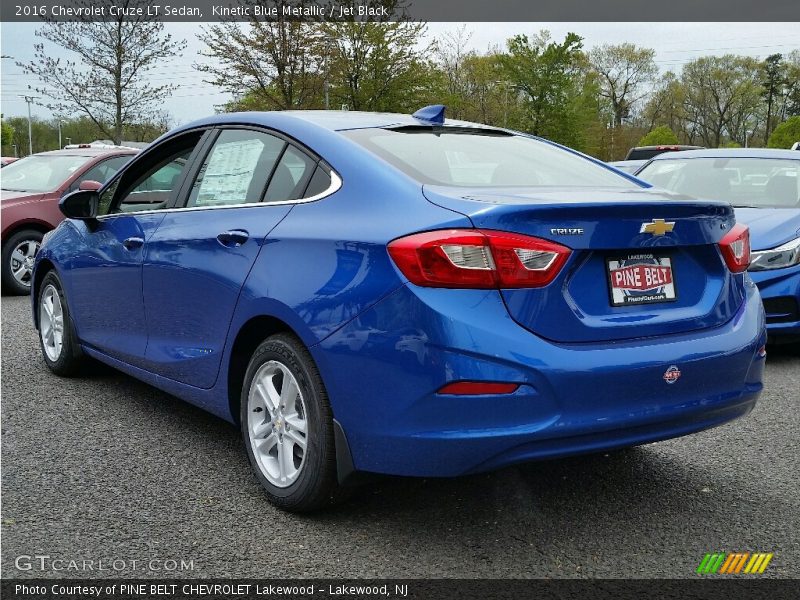 Kinetic Blue Metallic / Jet Black 2016 Chevrolet Cruze LT Sedan