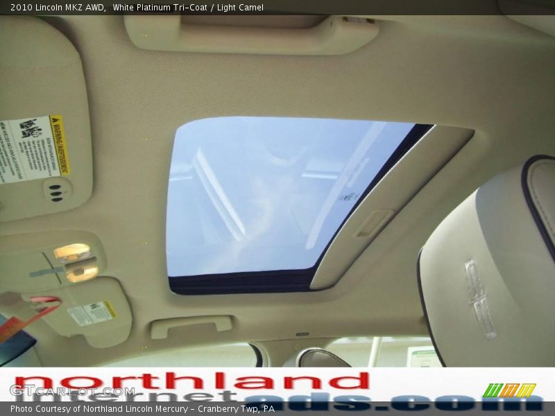 White Platinum Tri-Coat / Light Camel 2010 Lincoln MKZ AWD