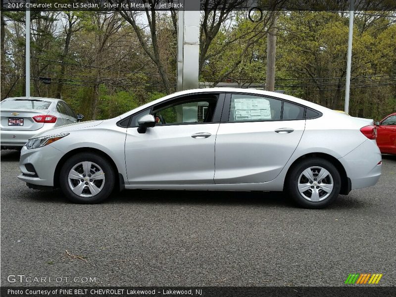 Silver Ice Metallic / Jet Black 2016 Chevrolet Cruze LS Sedan