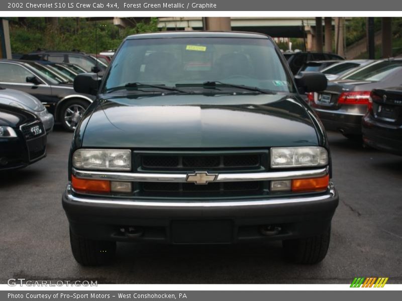 Forest Green Metallic / Graphite 2002 Chevrolet S10 LS Crew Cab 4x4