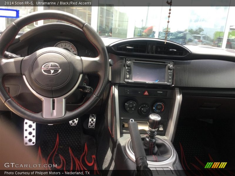 Ultramarine / Black/Red Accents 2014 Scion FR-S