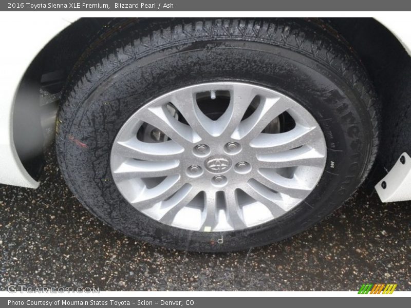 Blizzard Pearl / Ash 2016 Toyota Sienna XLE Premium