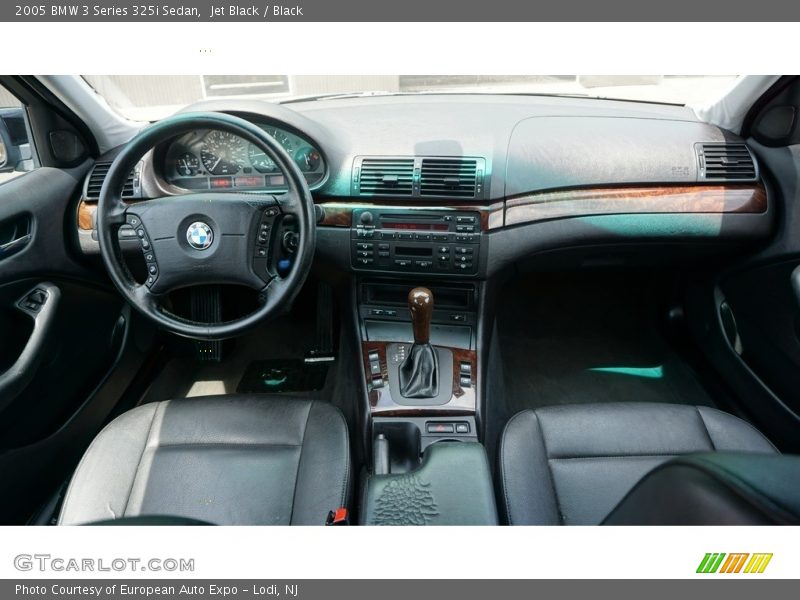 Jet Black / Black 2005 BMW 3 Series 325i Sedan