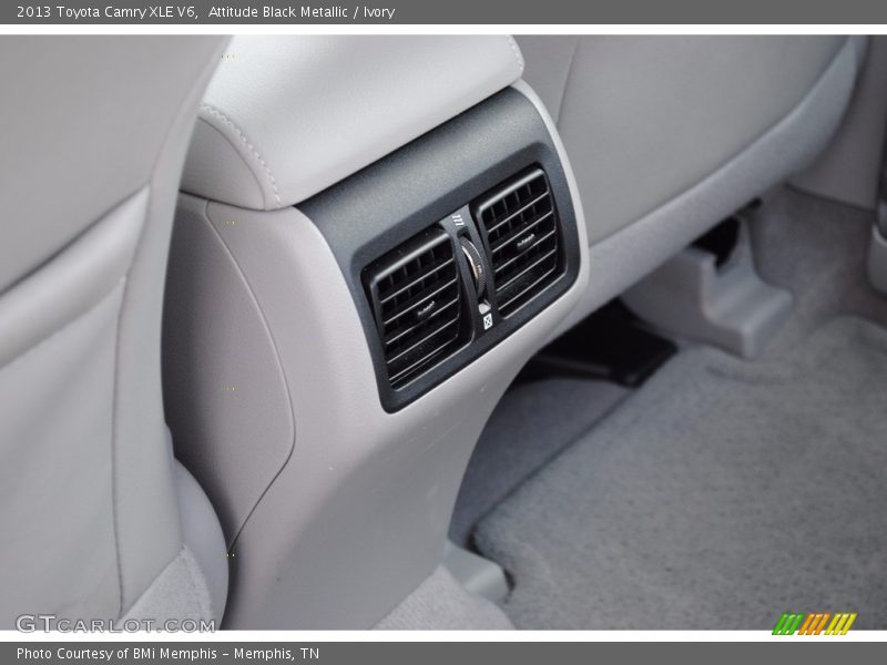 Attitude Black Metallic / Ivory 2013 Toyota Camry XLE V6