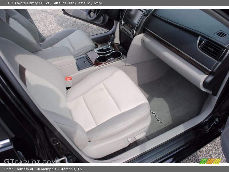 Attitude Black Metallic / Ivory 2013 Toyota Camry XLE V6