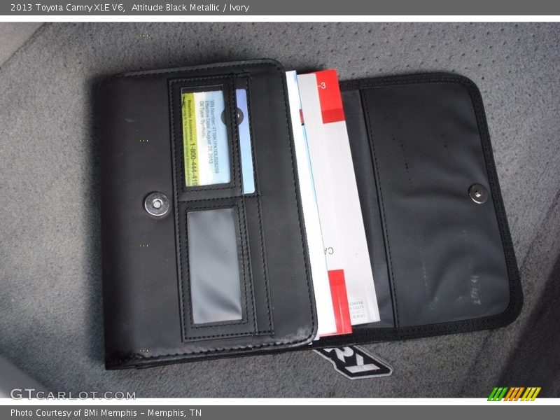 Attitude Black Metallic / Ivory 2013 Toyota Camry XLE V6