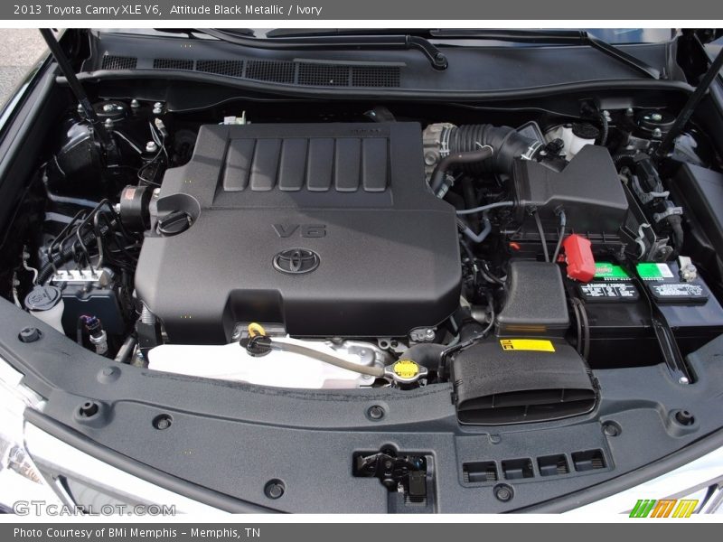 Attitude Black Metallic / Ivory 2013 Toyota Camry XLE V6