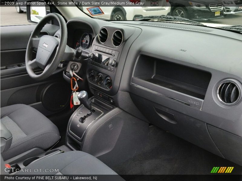 Stone White / Dark Slate Gray/Medium Slate Gray 2009 Jeep Patriot Sport 4x4