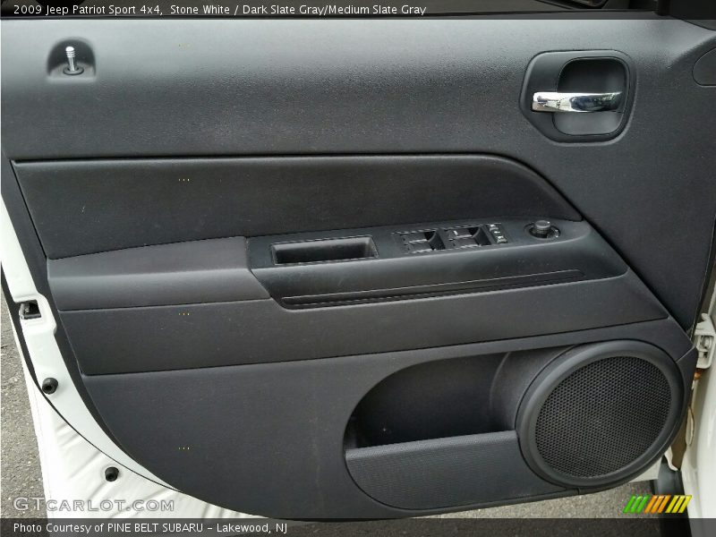 Stone White / Dark Slate Gray/Medium Slate Gray 2009 Jeep Patriot Sport 4x4