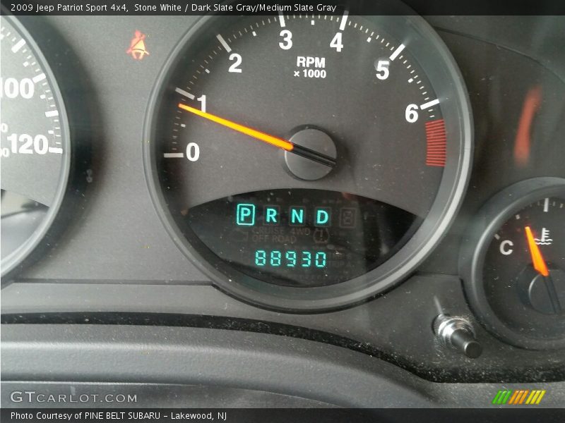 Stone White / Dark Slate Gray/Medium Slate Gray 2009 Jeep Patriot Sport 4x4