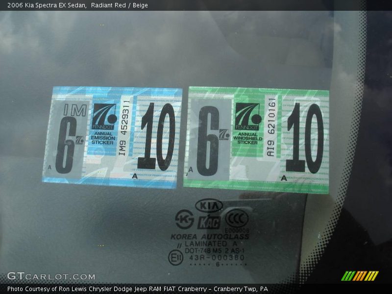 Radiant Red / Beige 2006 Kia Spectra EX Sedan