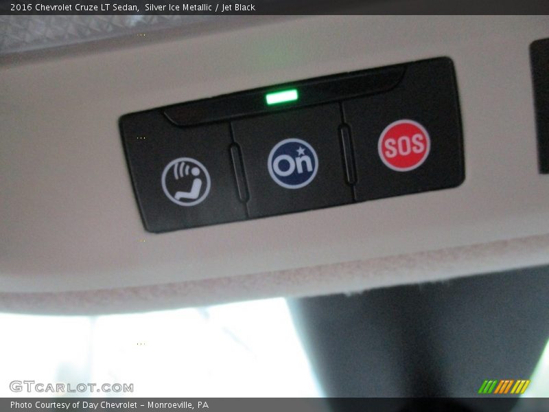 Silver Ice Metallic / Jet Black 2016 Chevrolet Cruze LT Sedan