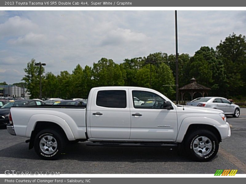 Super White / Graphite 2013 Toyota Tacoma V6 SR5 Double Cab 4x4