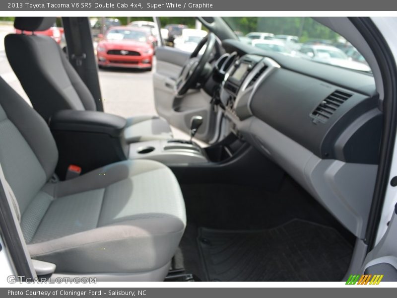 Super White / Graphite 2013 Toyota Tacoma V6 SR5 Double Cab 4x4