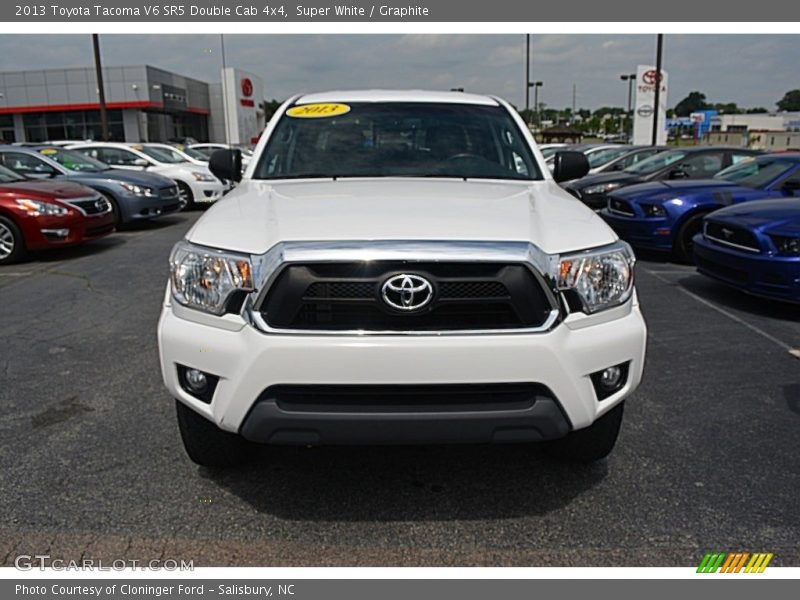 Super White / Graphite 2013 Toyota Tacoma V6 SR5 Double Cab 4x4