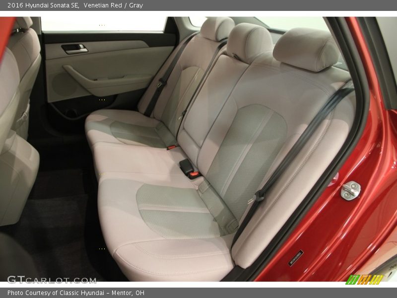 Venetian Red / Gray 2016 Hyundai Sonata SE