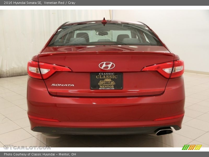 Venetian Red / Gray 2016 Hyundai Sonata SE