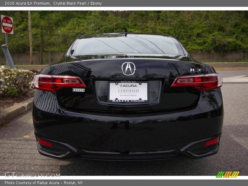 Crystal Black Pearl / Ebony 2016 Acura ILX Premium